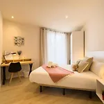 Barcelona Touch - Progres Apartman *
